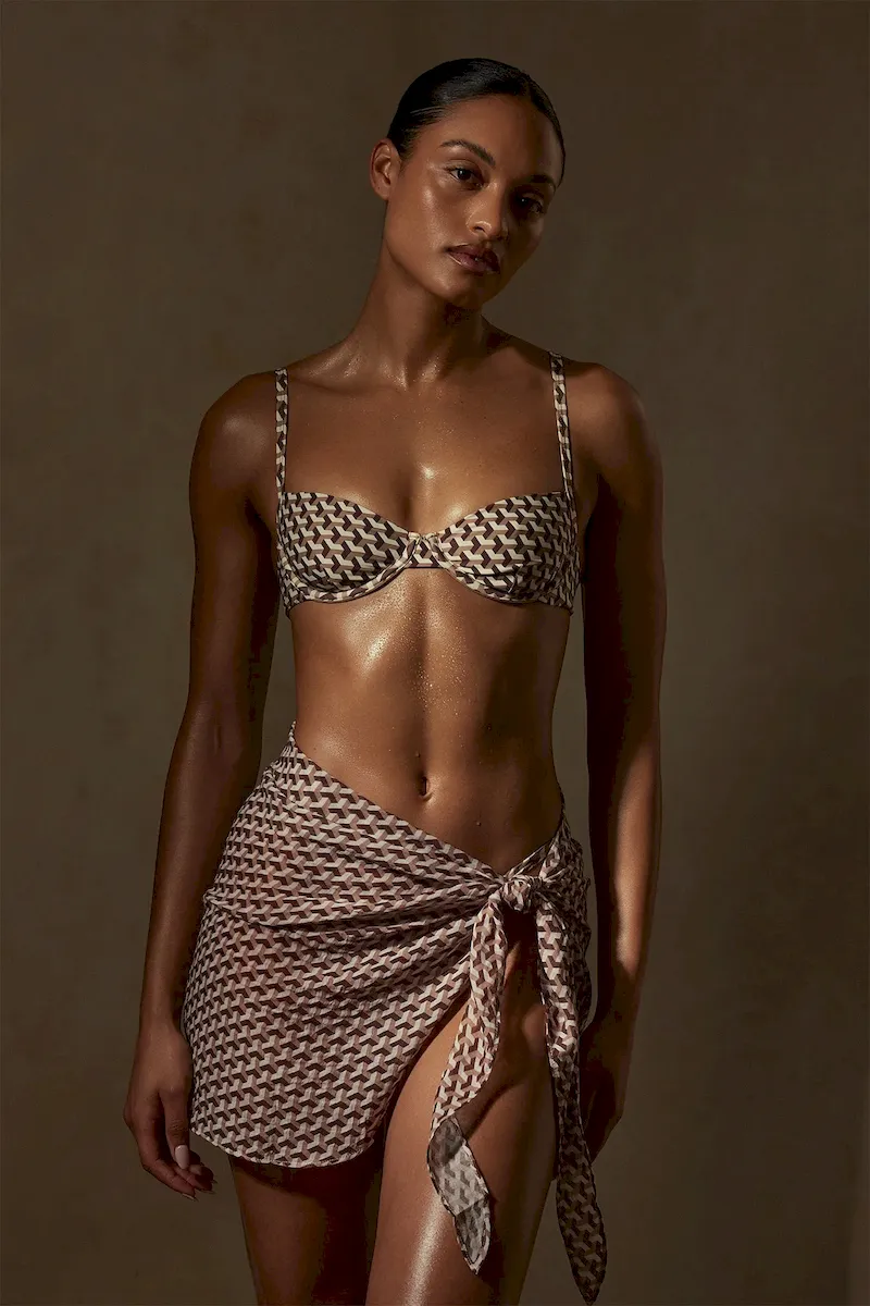 South Beach Sarong Husk Geo - Image 3