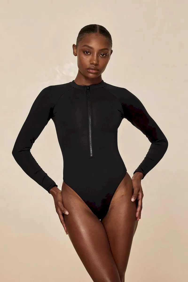 Hilo One Piece Black - Image 8