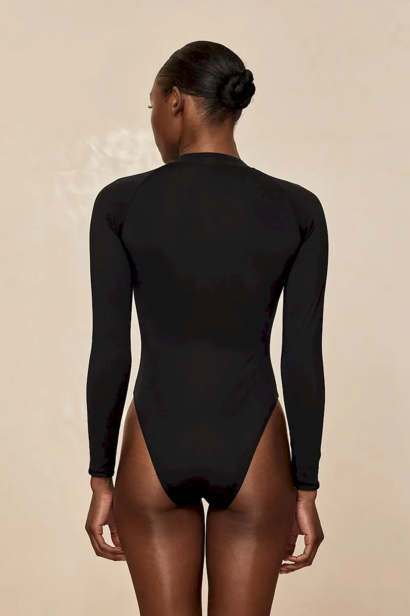 Hilo One Piece Black - Image 7