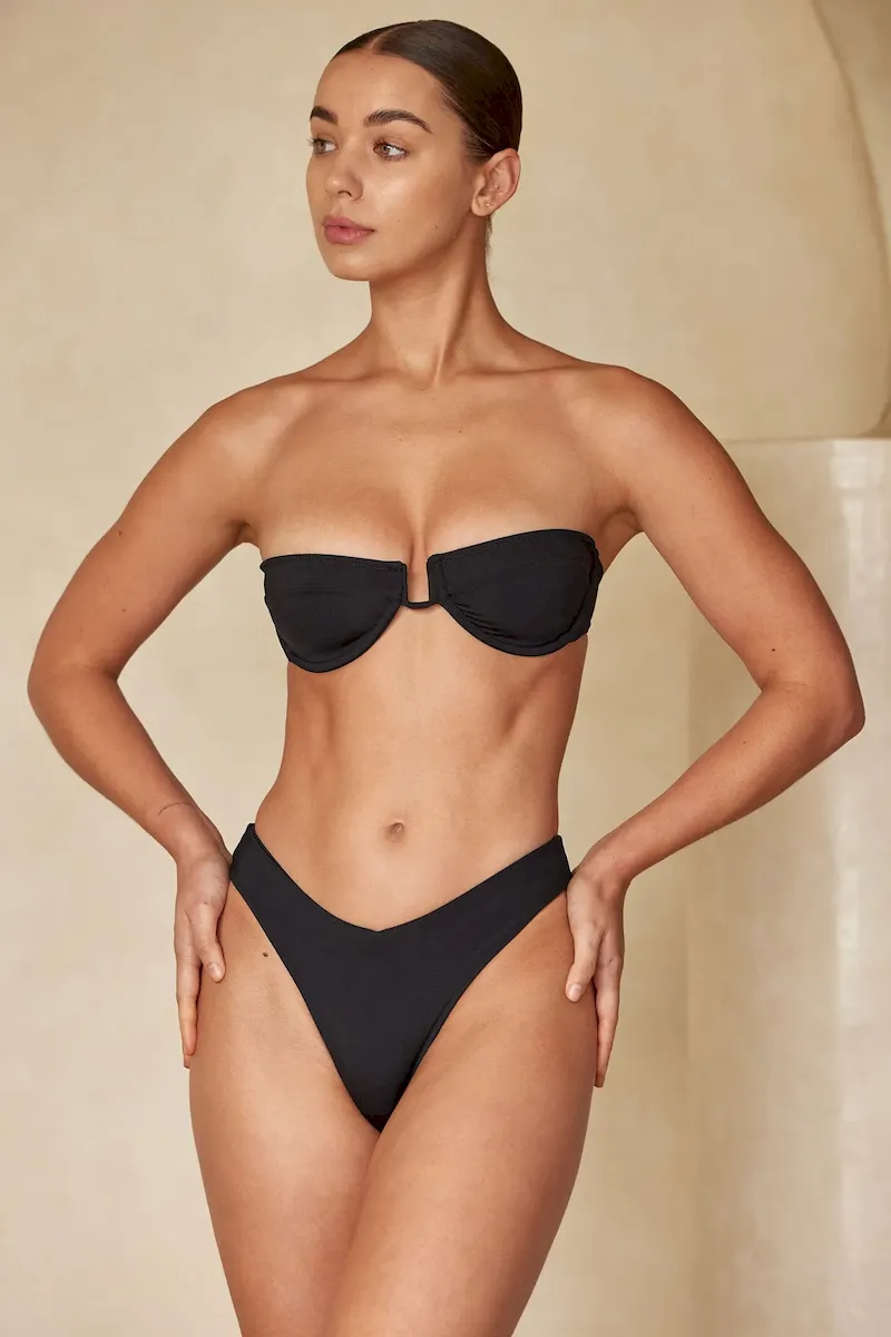 Cala Conta Top Black - Image 3