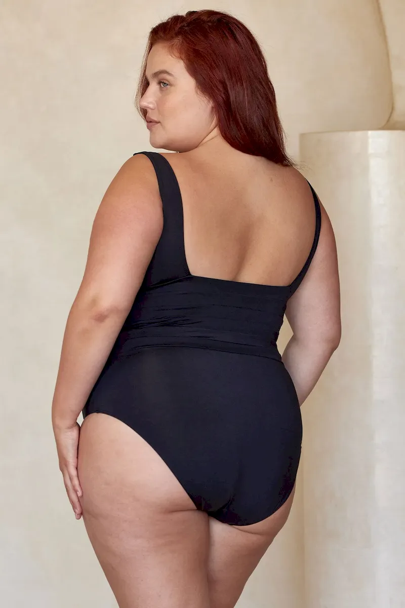 Corsica One Piece Black - Image 5