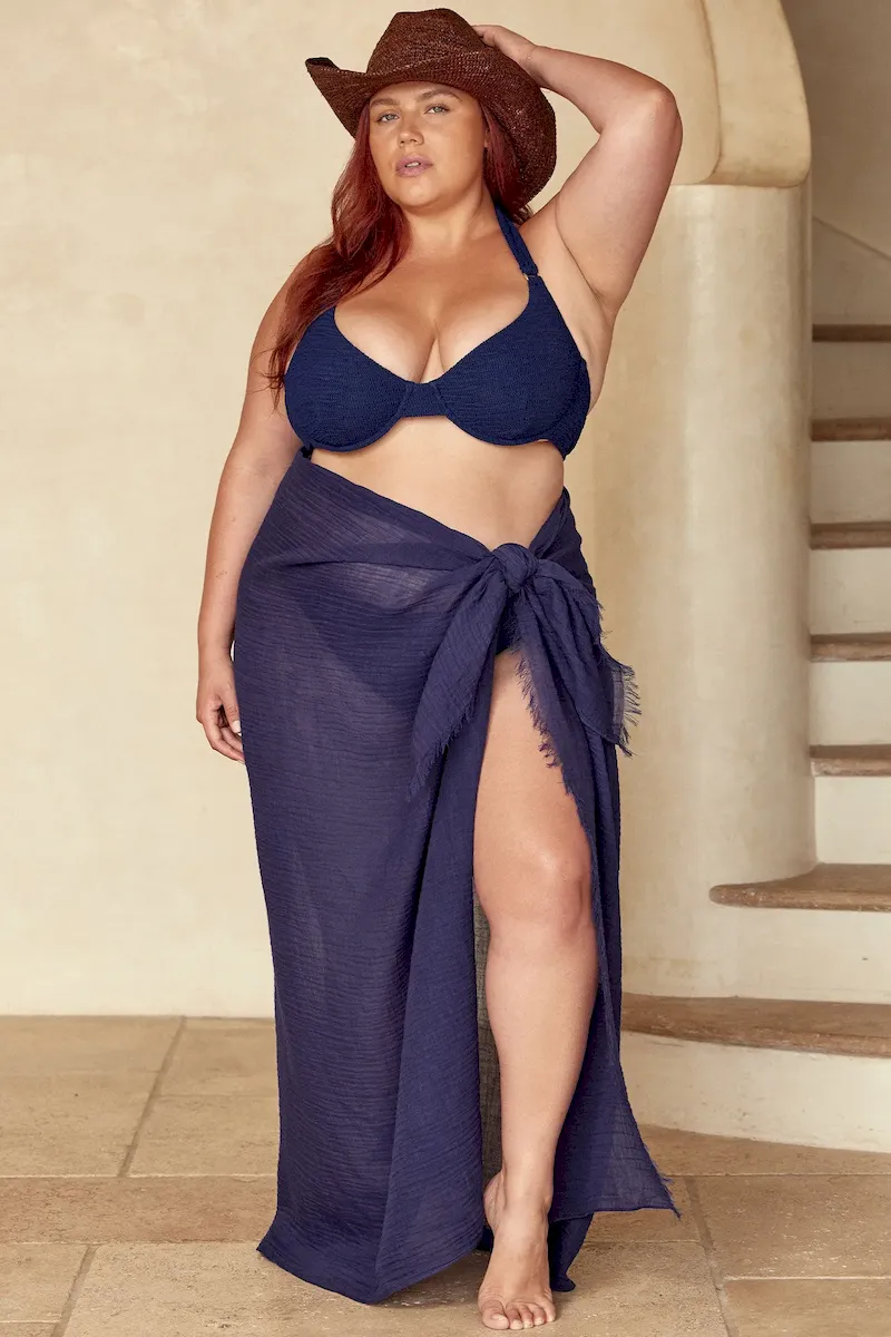 St. Tropez Sarong Midnight Crinkle Linen - Image 6